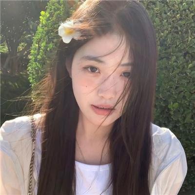 商谍
